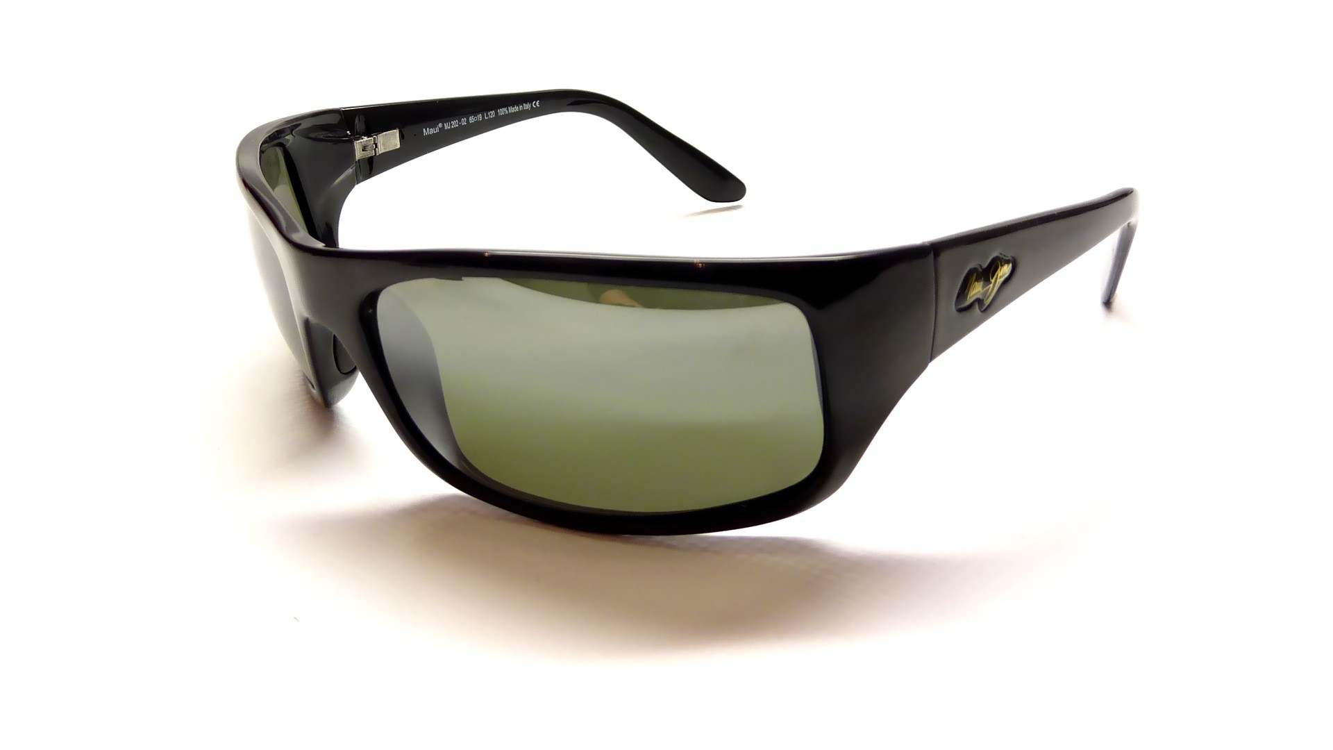 Maui Jim Peahi black with PolarizedPlus2 high-definition lenses